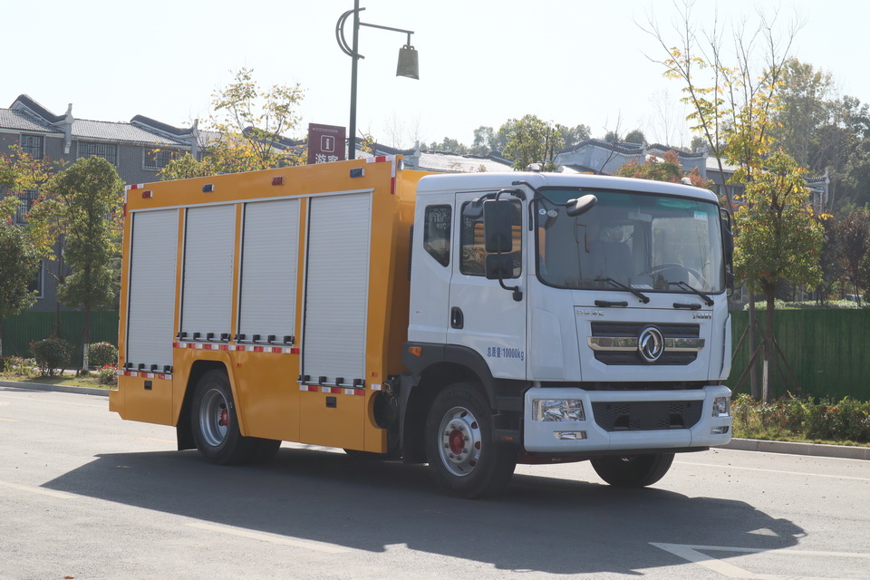 春风D9大流量排水车